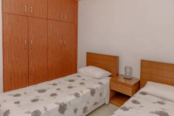 One-Bedroom Apartment4